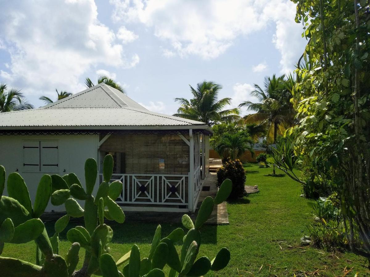 Villa & Bungalow Fleur De Coco Sainte-Anne  Exterior foto